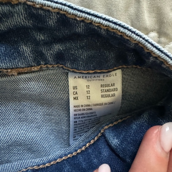 American Eagle Outfitters Super Hi-Rise Flare Jeans - Picture 5 of 5
